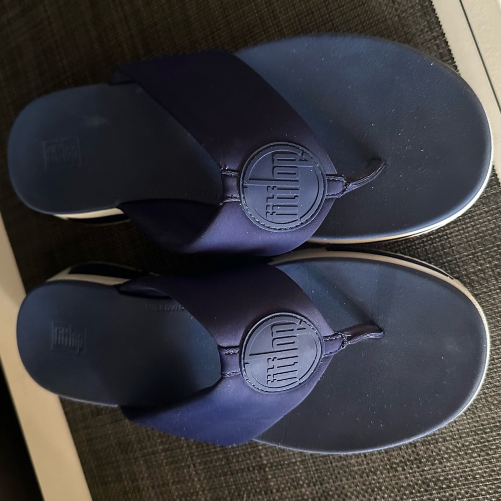 FitFlop Blue Sporty Thong Flip Flop Platform Sandals Women's Size 8
